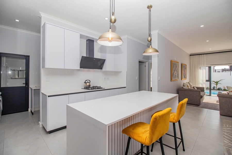 4 Bedroom Property for Sale in Sandown Western Cape